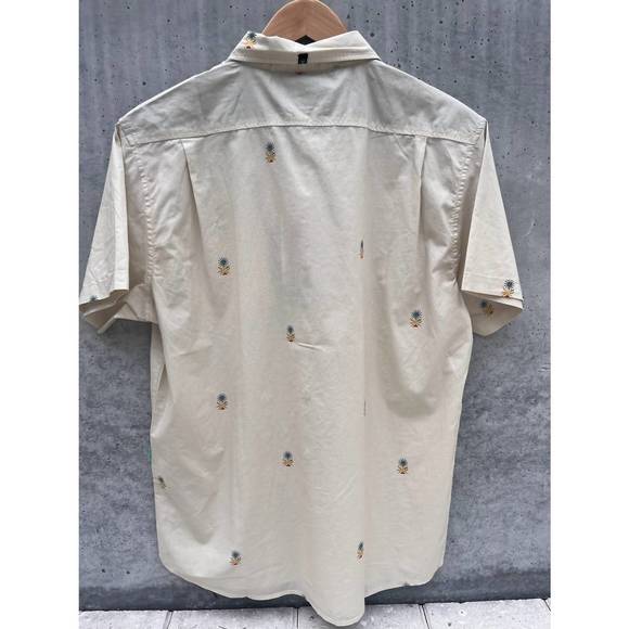 NEW VISSLA fired up eco ss shirt in cream - Picture 2 of 3